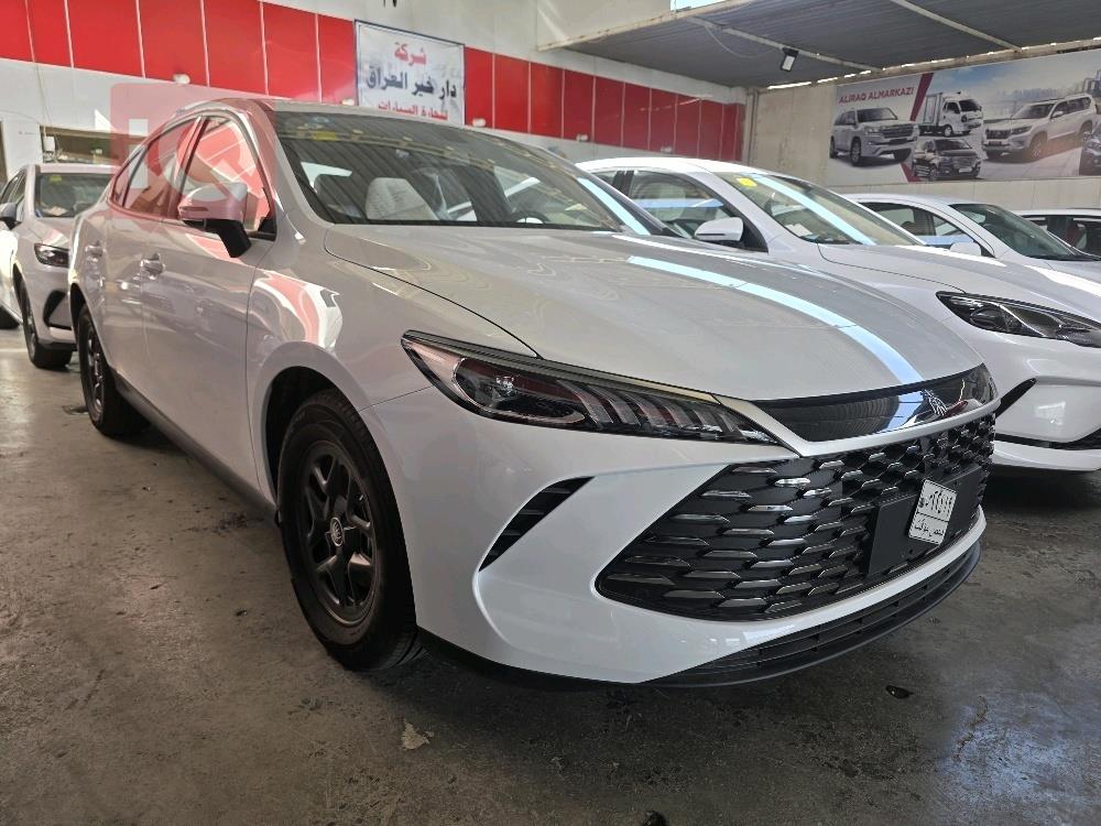 بي واي دي Qin Plus